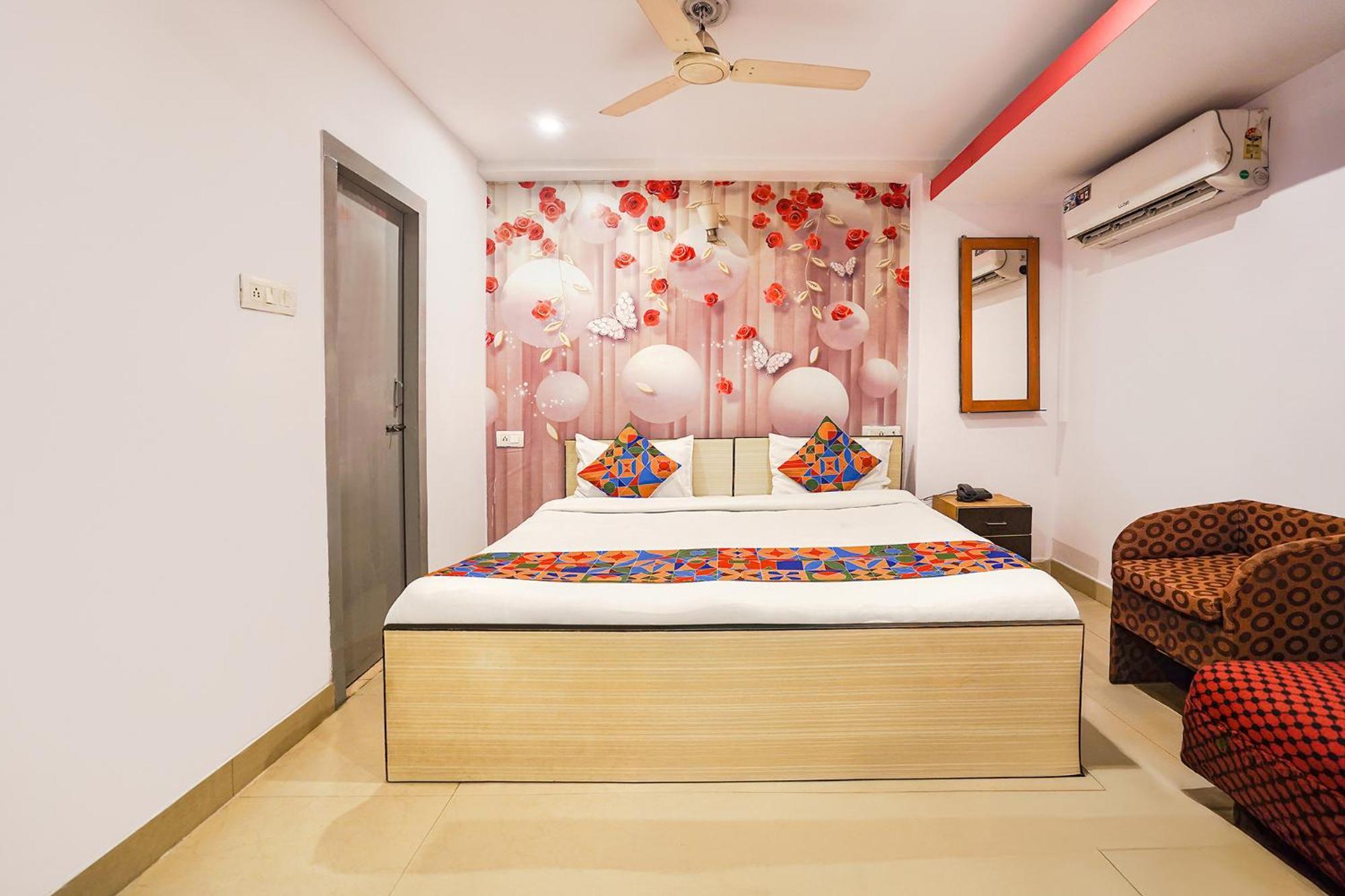 Fabexpress R Inn - Nr Prayagraj Railway Station Muthiganj Kültér fotó