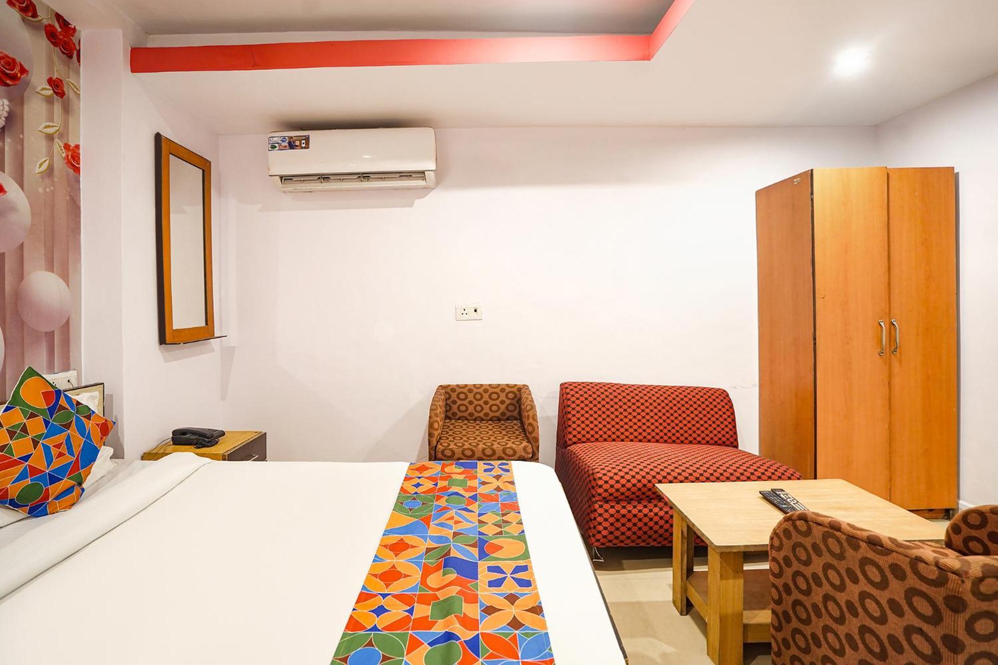 Fabexpress R Inn - Nr Prayagraj Railway Station Muthiganj Kültér fotó