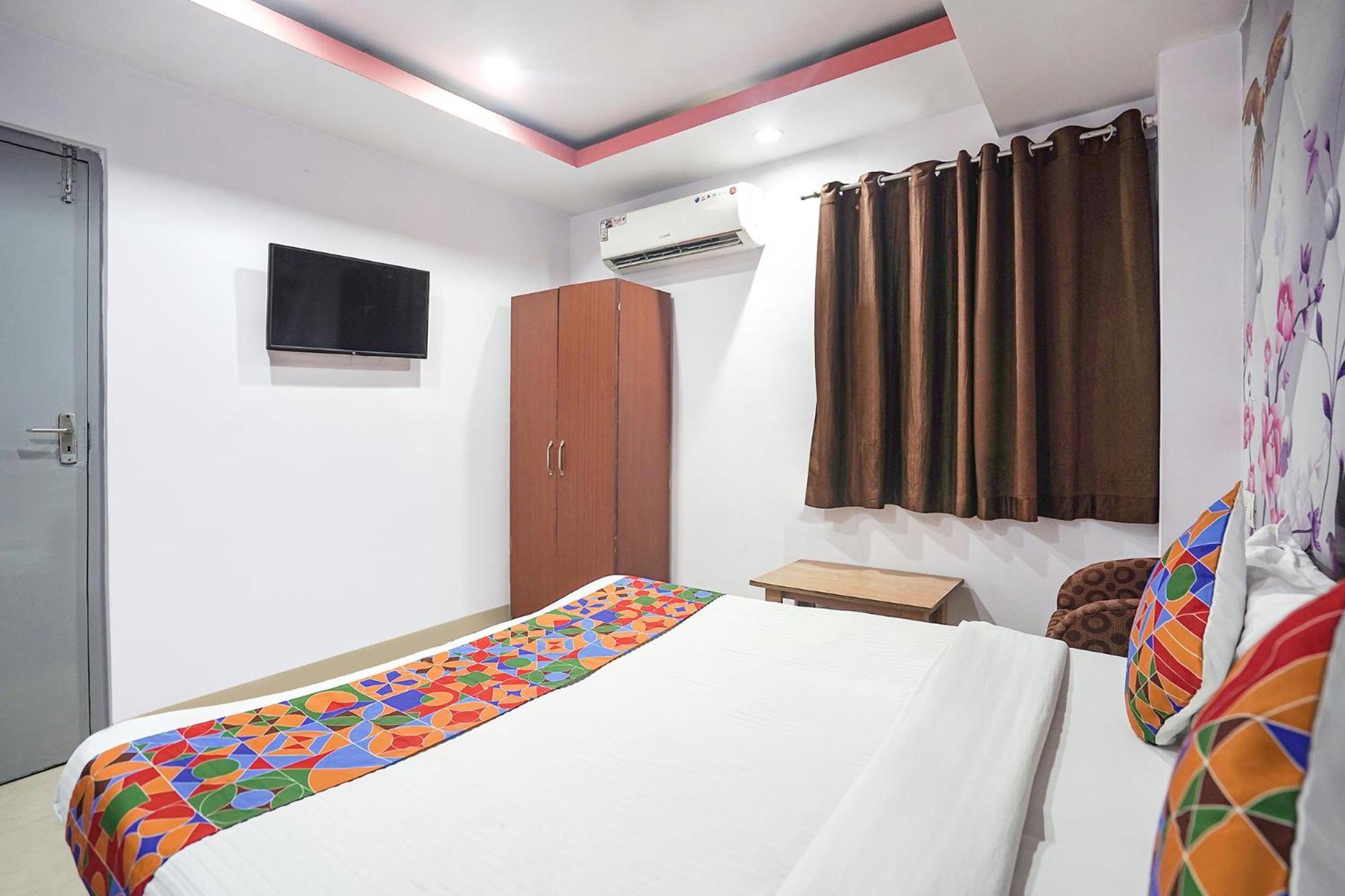 Fabexpress R Inn - Nr Prayagraj Railway Station Muthiganj Kültér fotó