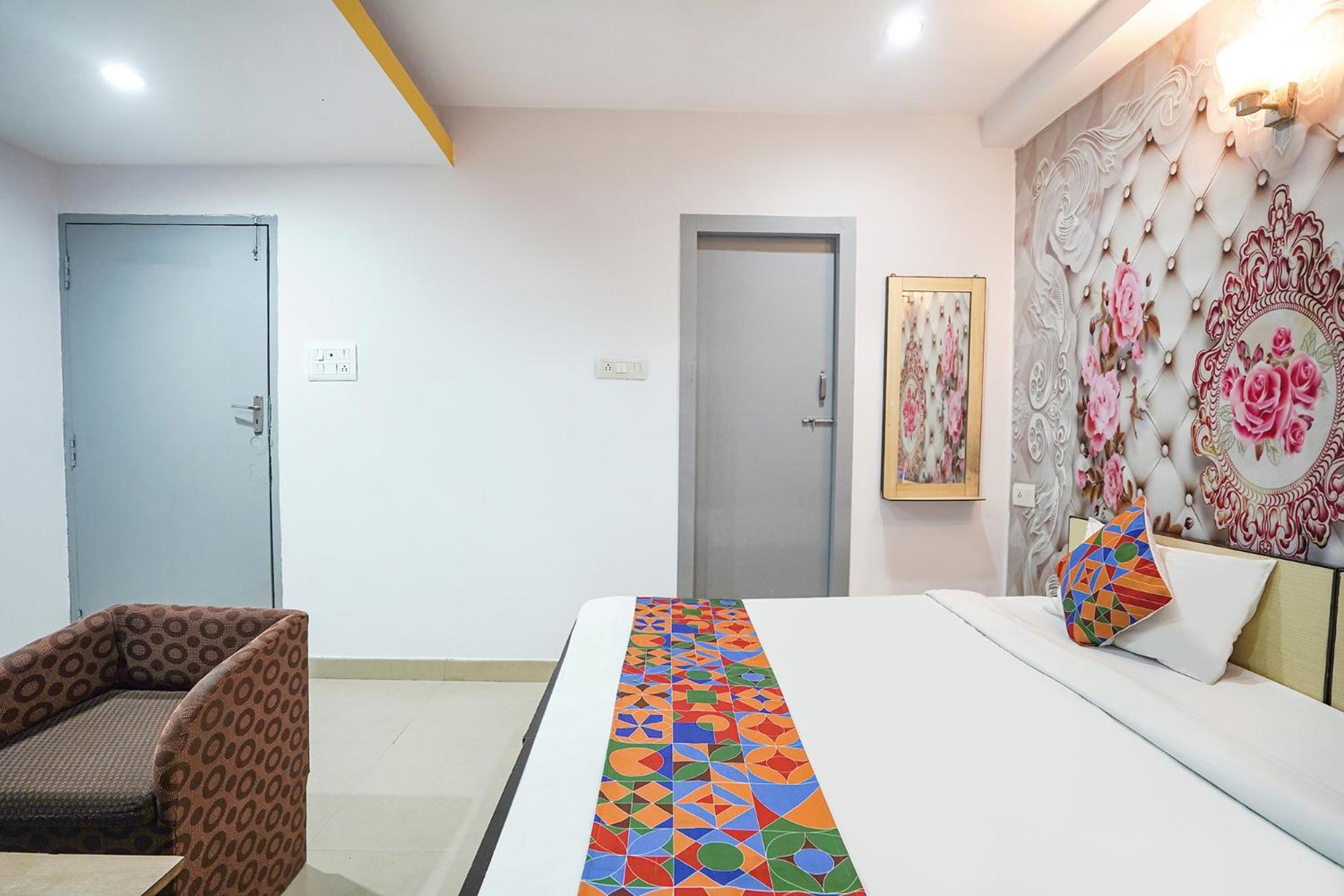 Fabexpress R Inn - Nr Prayagraj Railway Station Muthiganj Kültér fotó