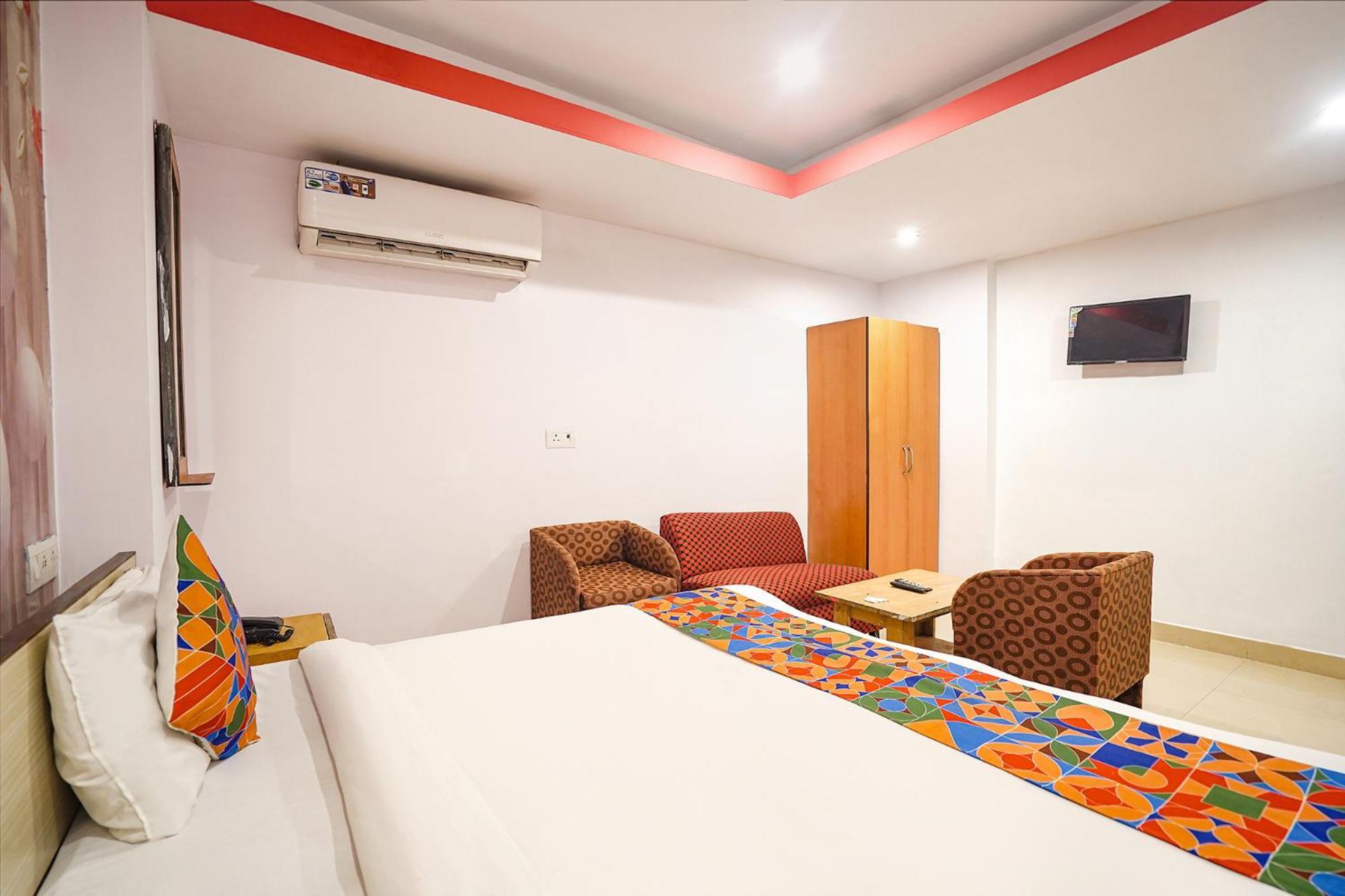 Fabexpress R Inn - Nr Prayagraj Railway Station Muthiganj Kültér fotó