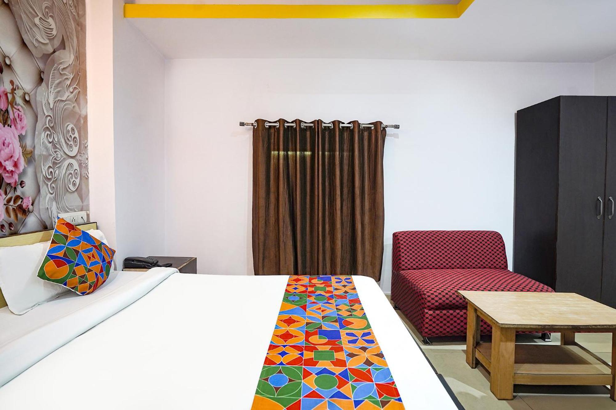 Fabexpress R Inn - Nr Prayagraj Railway Station Muthiganj Kültér fotó